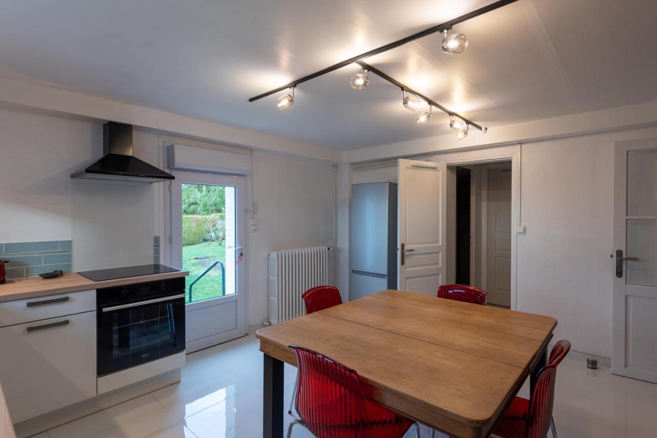 Appartamento Au 9Eme Art La Rochefoucauld Esterno foto